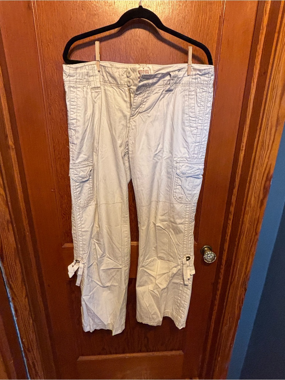 Y2K Early 2000American Eagle Outfitters Cream Wide-Leg Cargo Jeans with Tie Hems